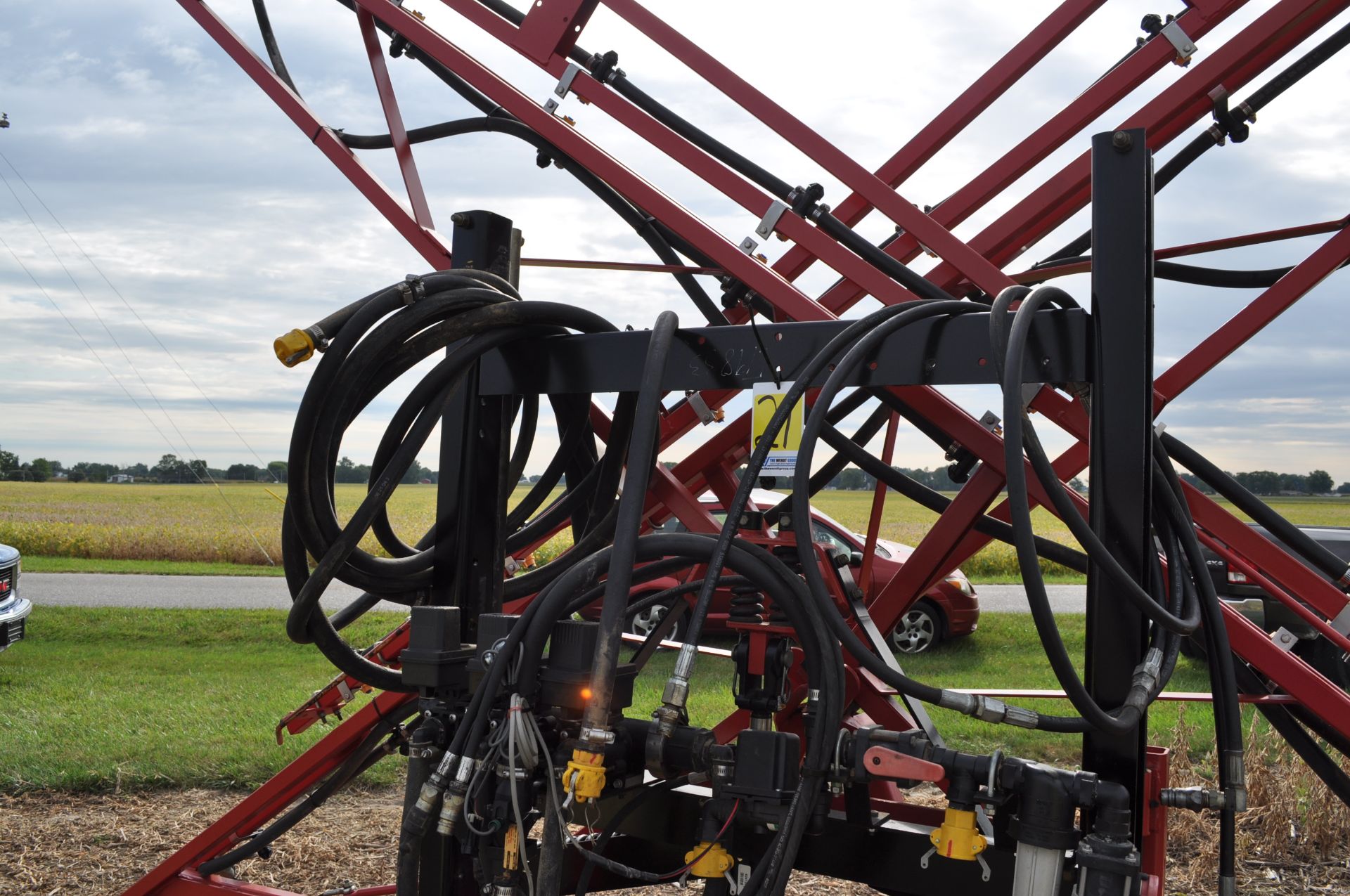 60’ Century spray boom, 3 pt, 20” spacing, 3 electric sections, hyd fold, Micro track, Spray Mate - Image 7 of 14