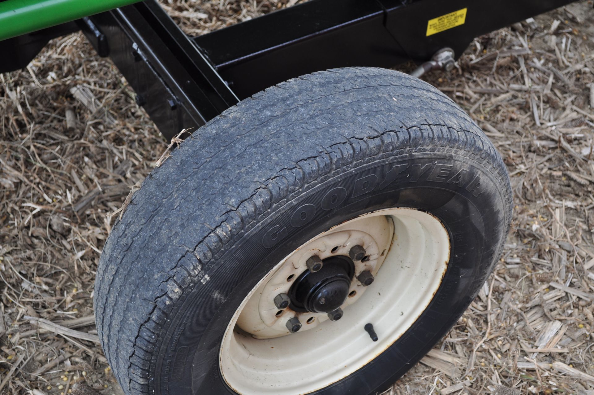 25’ J & M header transport trailer, 205 / 75 R 14 tires - Image 5 of 8