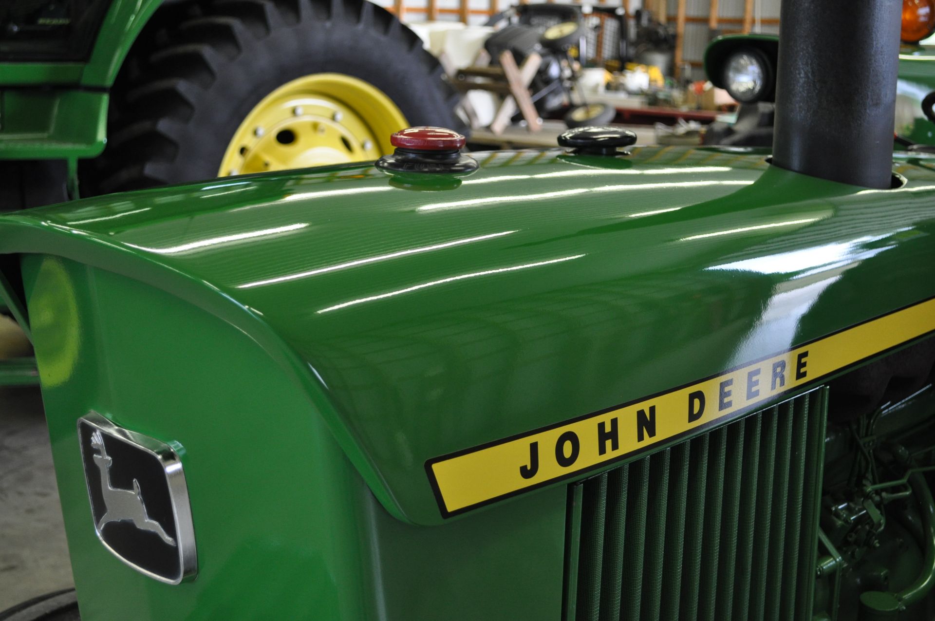 John Deere 2030 tractor, 13.6-38 rear, 7.5-16 front, front wts, 2 hyd remotes, 3 pt, quick hitch - Image 13 of 24