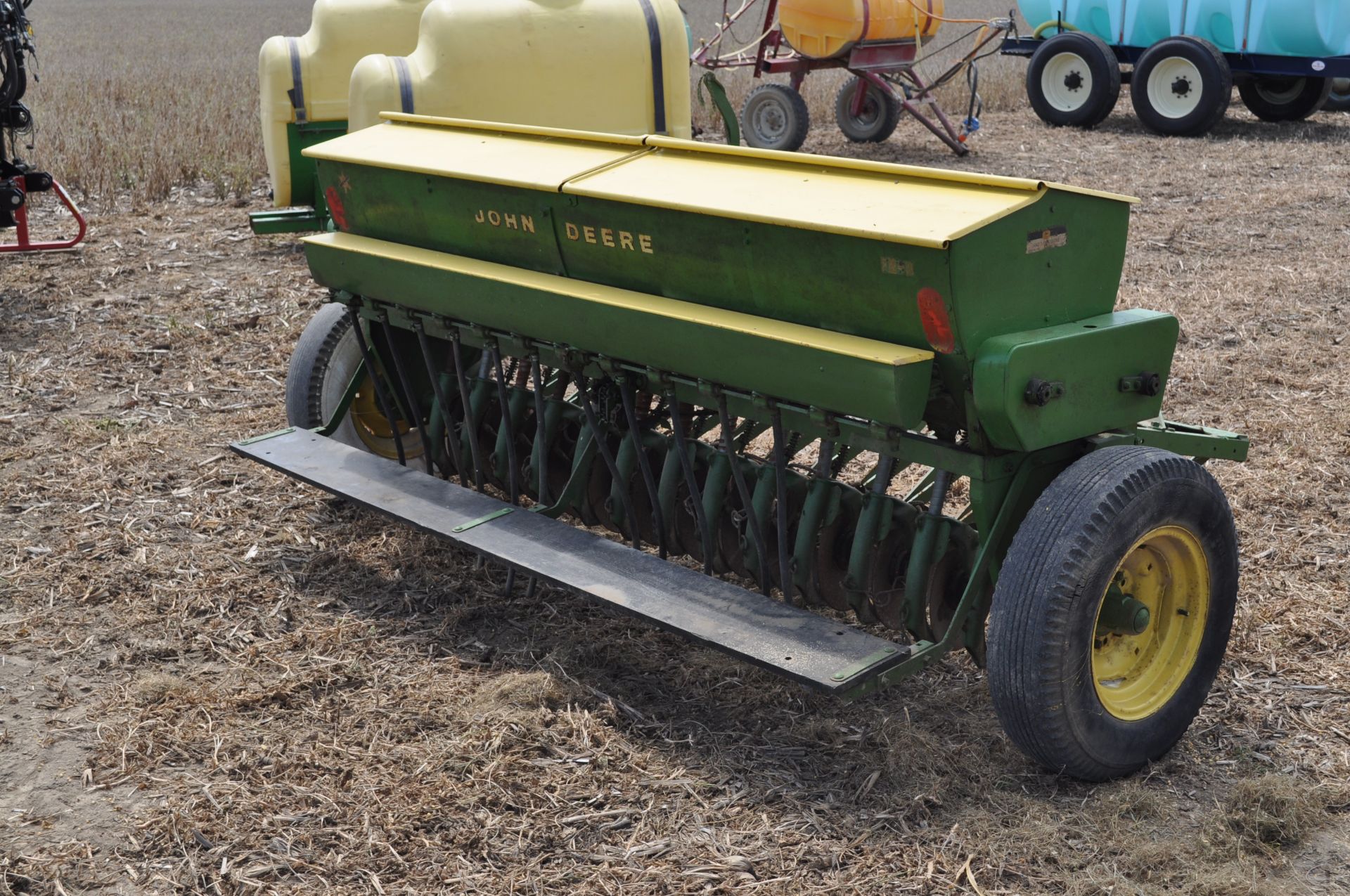 10’ John Deere FB drill w/ grass seed box, rope trip, SN 59042 - Image 3 of 9