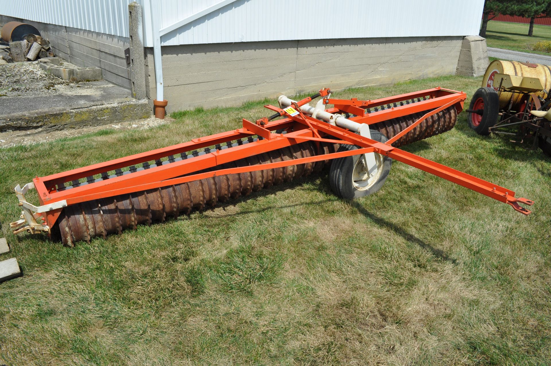 14’ Dunham Lehr packer, manual raise, end transport