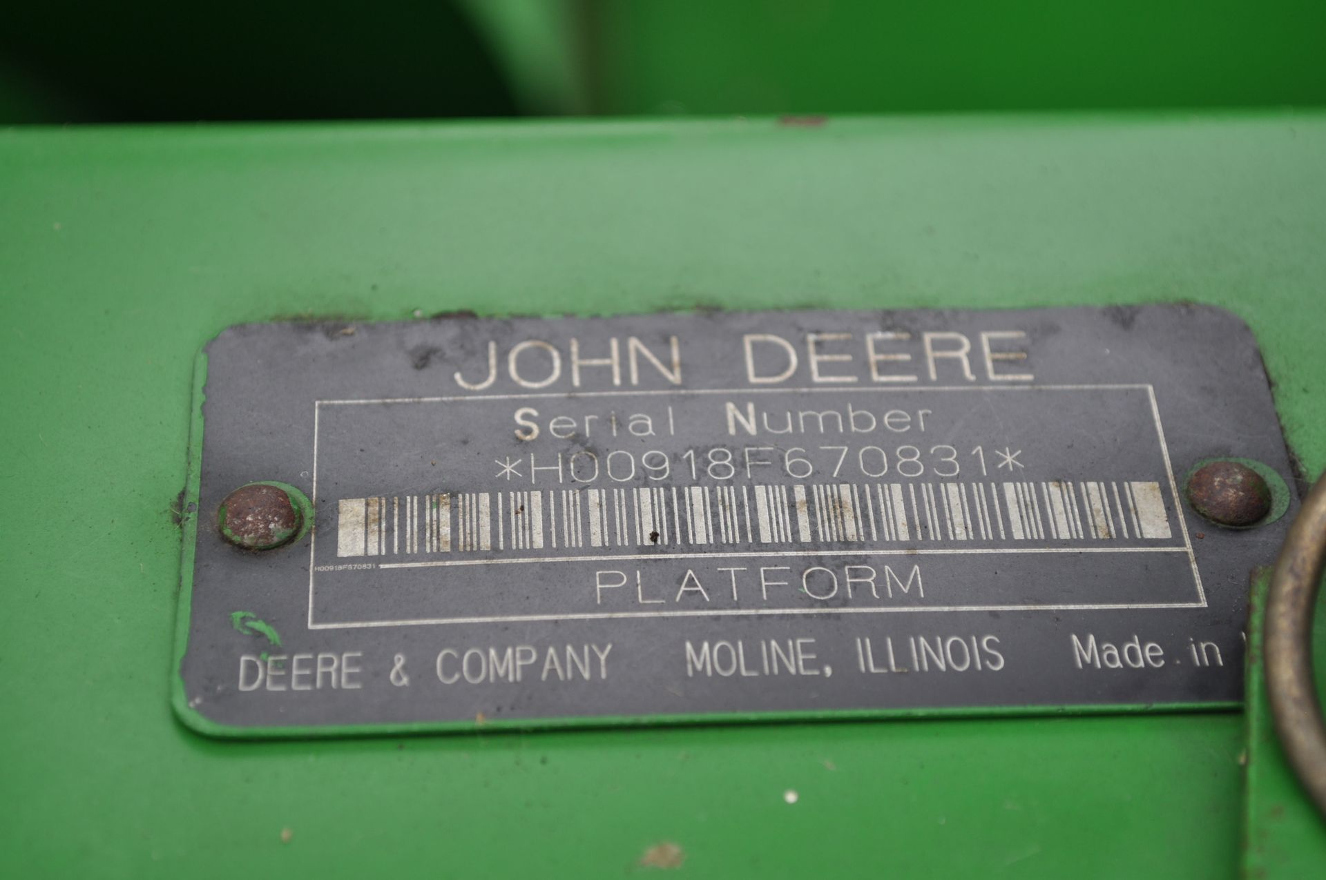 18’ John Deere 918 grain head, hyd fore/aft, row crop dividers, poly skid shoes, SN H00918F670831 - Image 8 of 10
