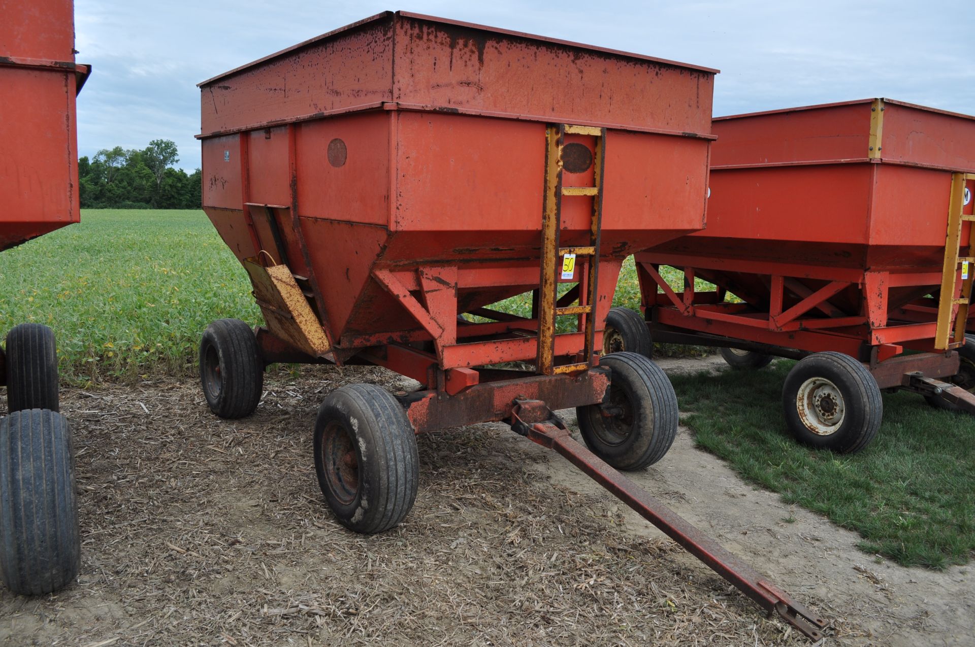 250 bu gravity bed wagon