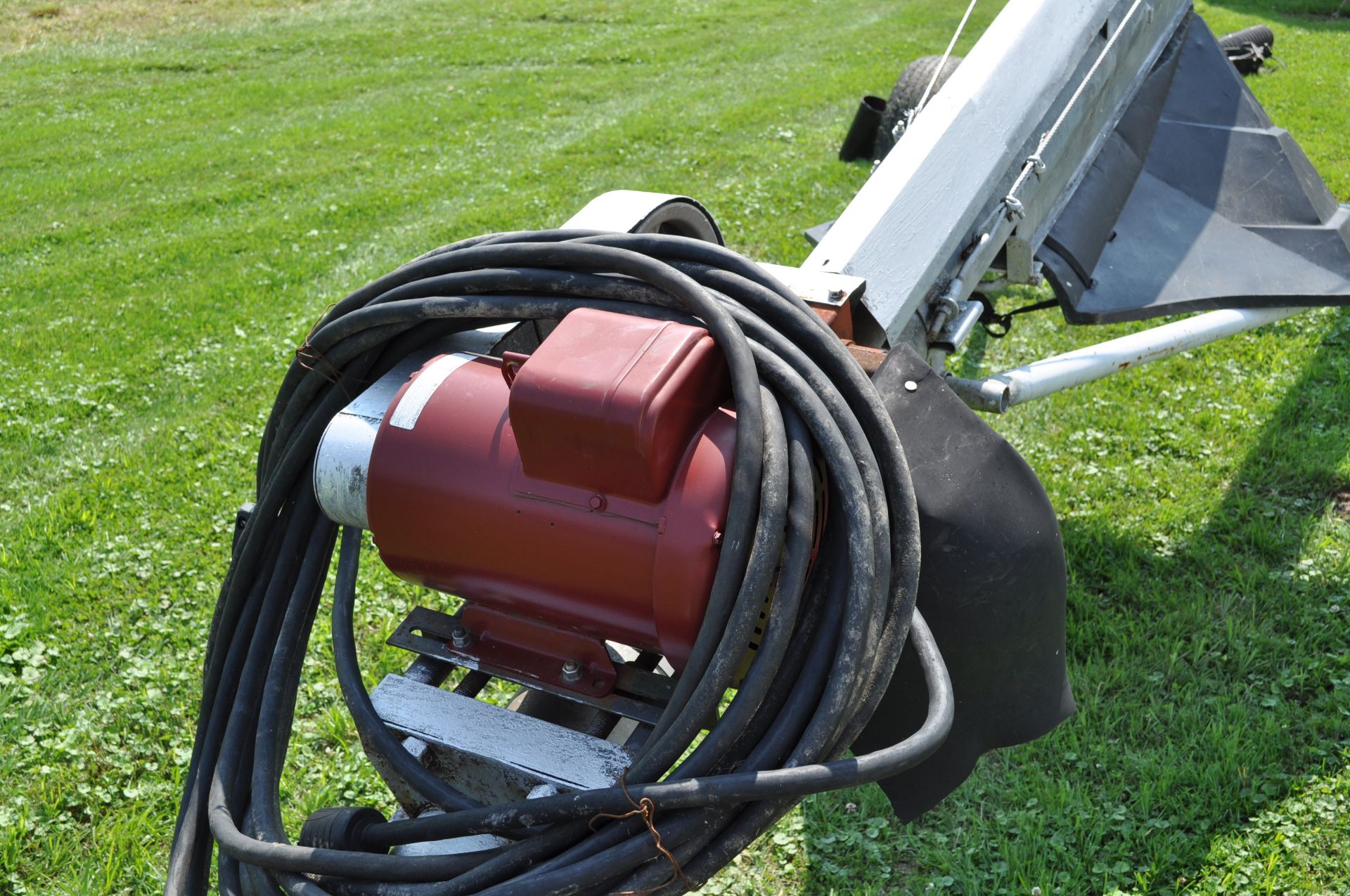 6” x 40’ Hutchinson auger, 3 hp, 220 volt motor - Image 4 of 7