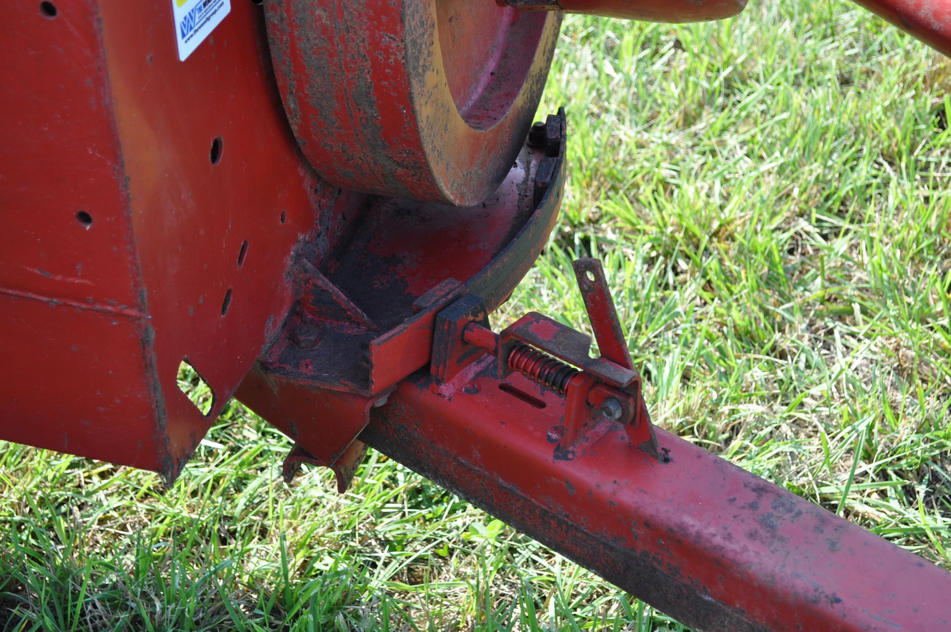 New Holland 273 square baler, 540 pto, wire tie, folding chute, SN 123572 - Image 10 of 12