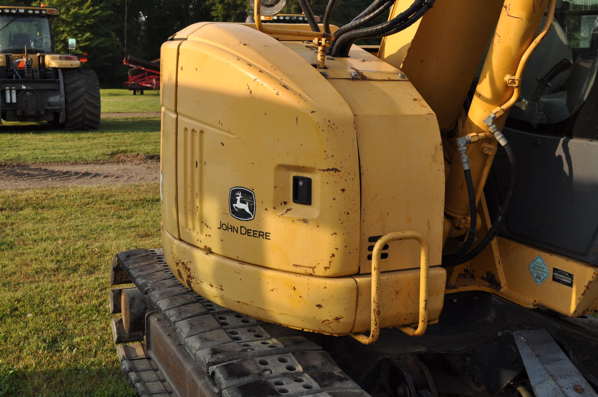 John Deere 75C excavator, 18” rubber pads, C/H/A, 8’ blade, 4' smooth bucket, manual coupler - Image 17 of 38