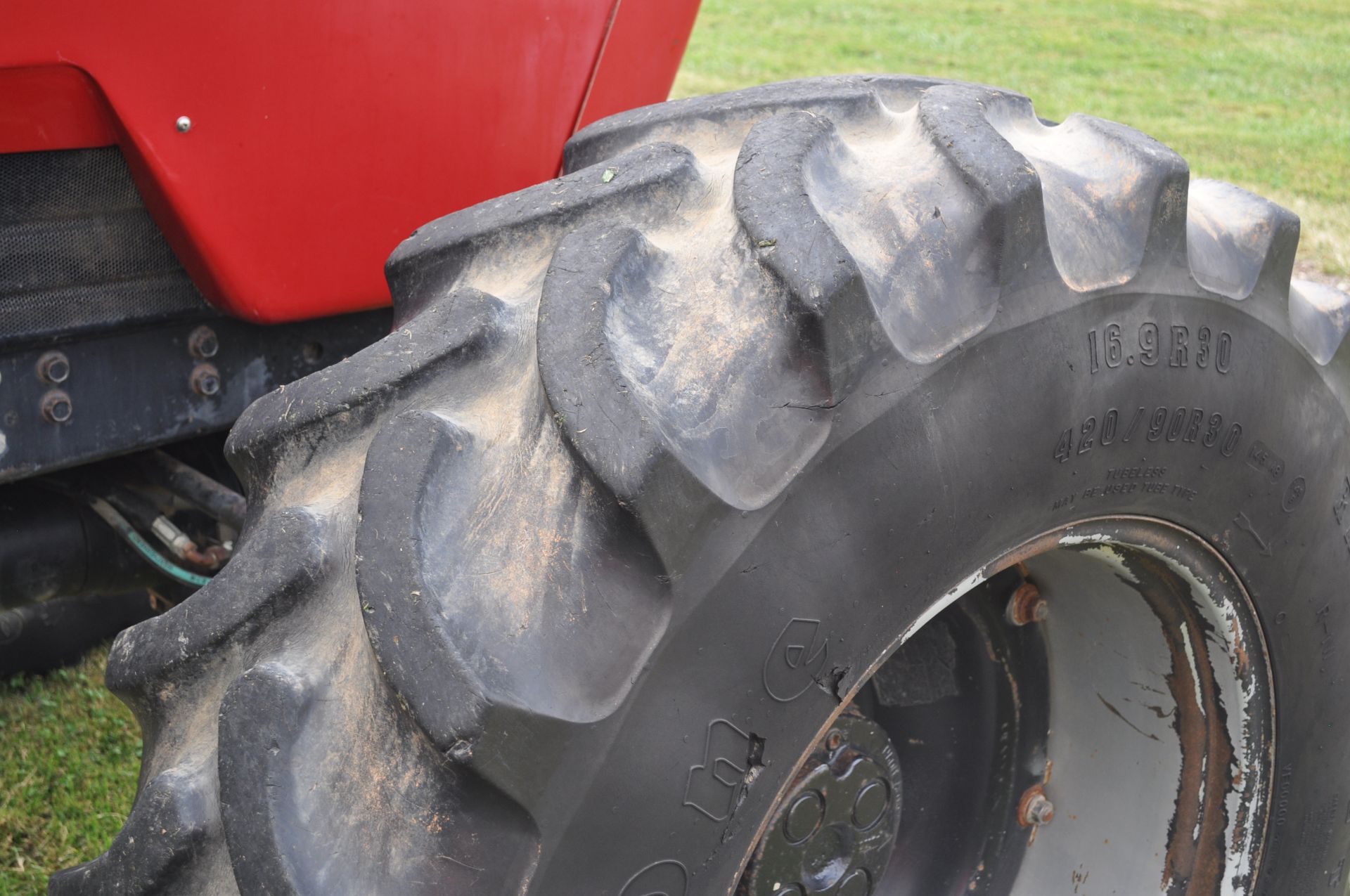 Case IH 7140 tractor, MFWD, C/H/A, 480/80R46 rear duals, 420/90R30 front, 18F 4R powershift - Image 9 of 28