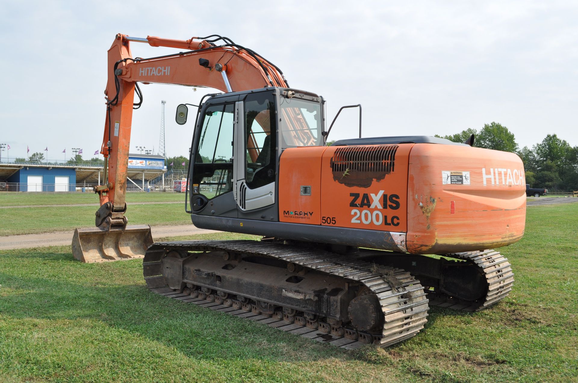 Hitachi ZX 200 LC-3 excavator, 32” steel pads, C/H/A, 72” smooth bucket, hyd coupler, aux boom hyd - Image 4 of 34