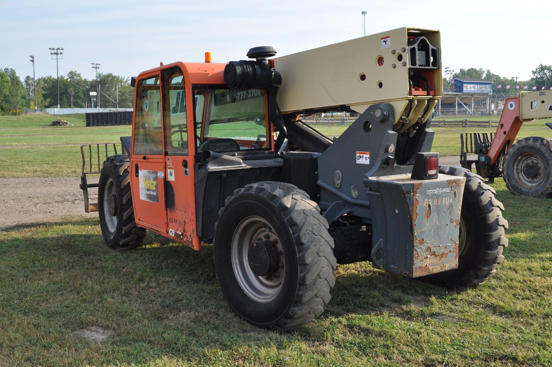 JLG G9-43A telehandler, 4x4, John Deere diesel, all wheel steer, 13.00-24 tires, cab, 6345 hrs - Image 4 of 26