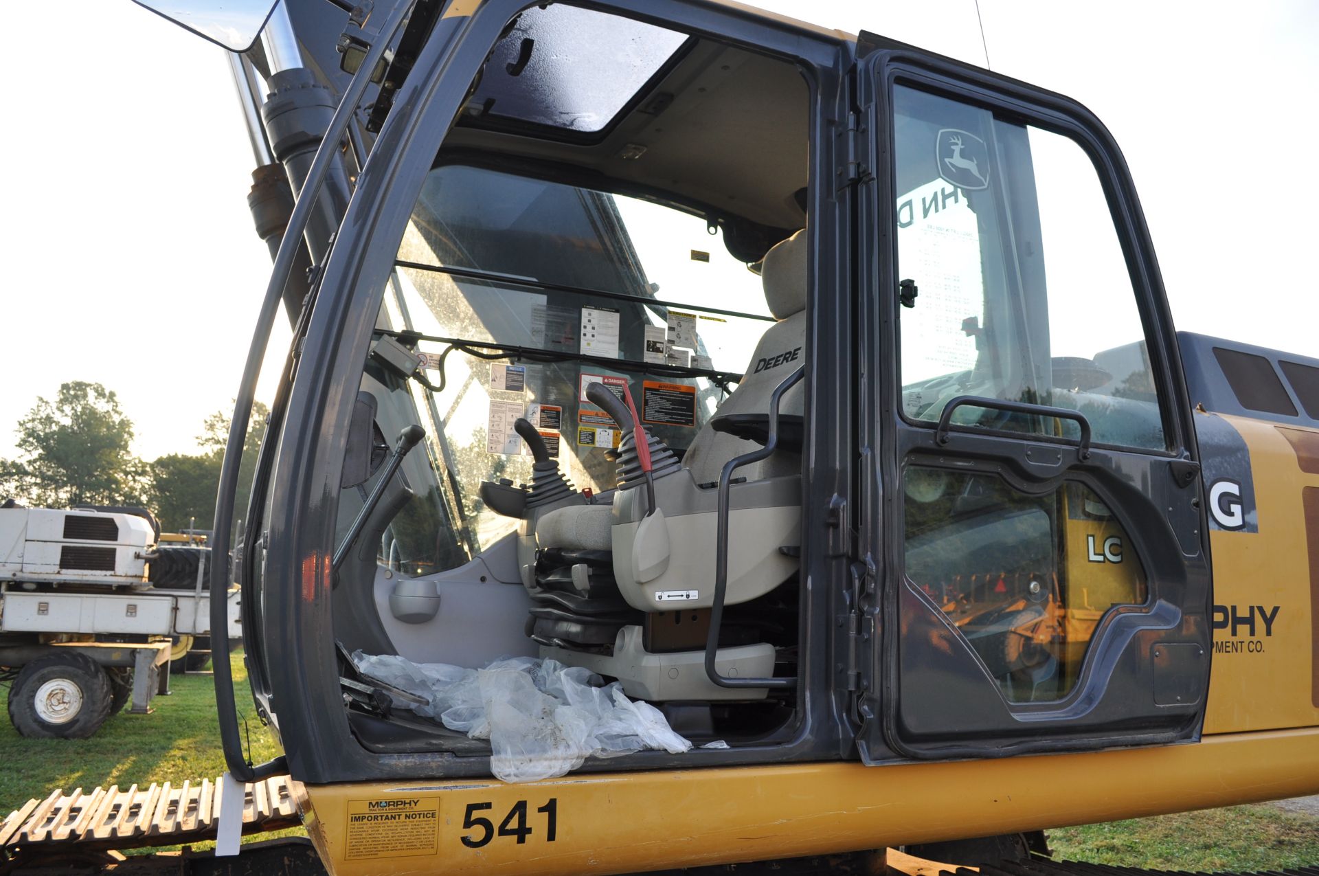 John Deere 350G LC excavator, 32” steel pads, C/H/A, JRB hyd coupler, aux boom hyd, 4624 hrs - Image 30 of 45