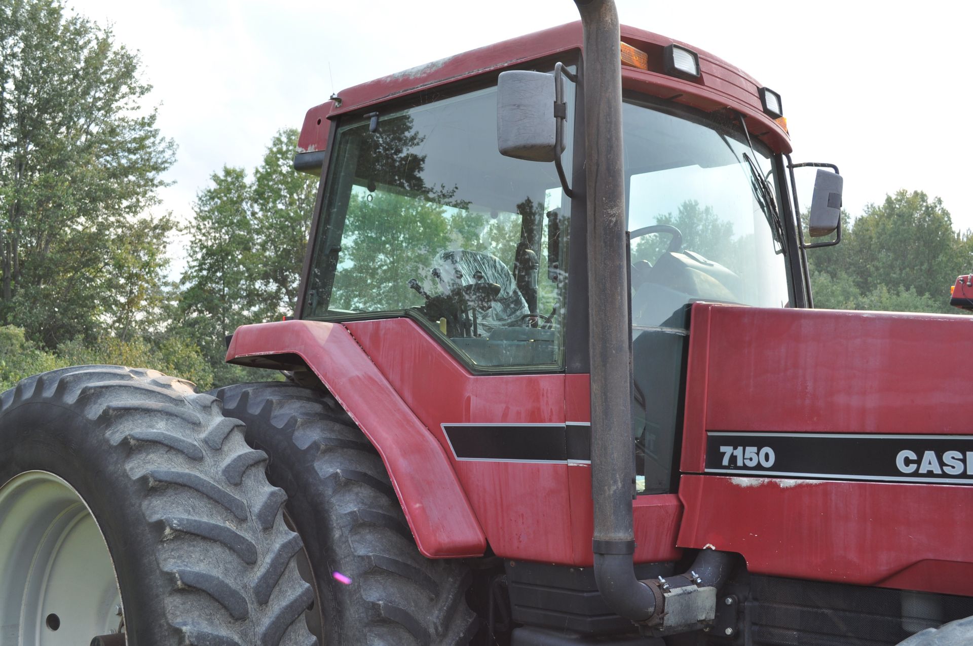 Case IH 7150 tractor, MFWD, C/H/A, 18.4R46 rear duals, 16.9R30 front, 18F 4R powershift - Image 14 of 29