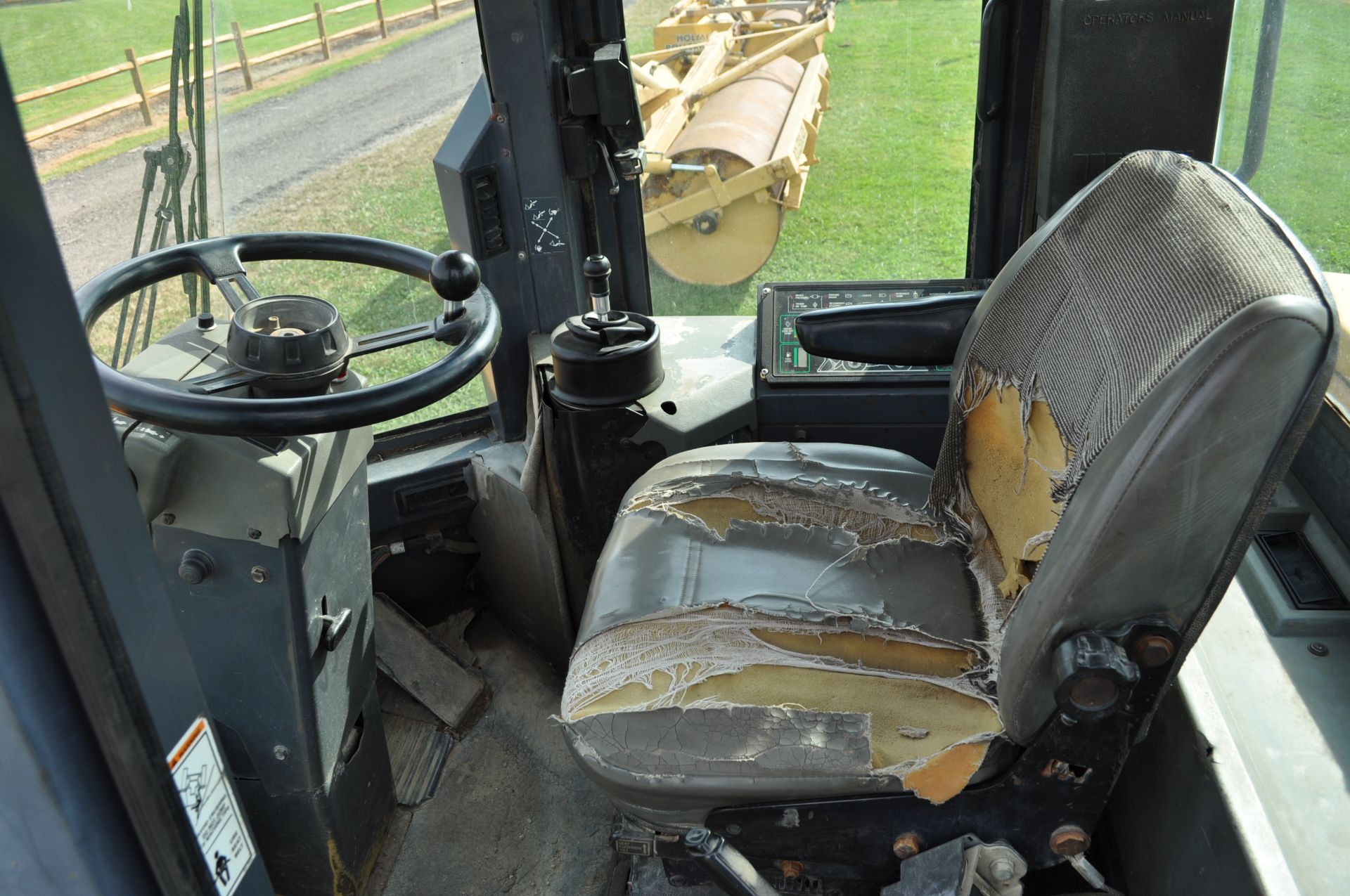 Case 621B payloader, C/H/A, 20.5-25 tires, 102” bucket, hyd quick attach, self-leveling - Image 15 of 23