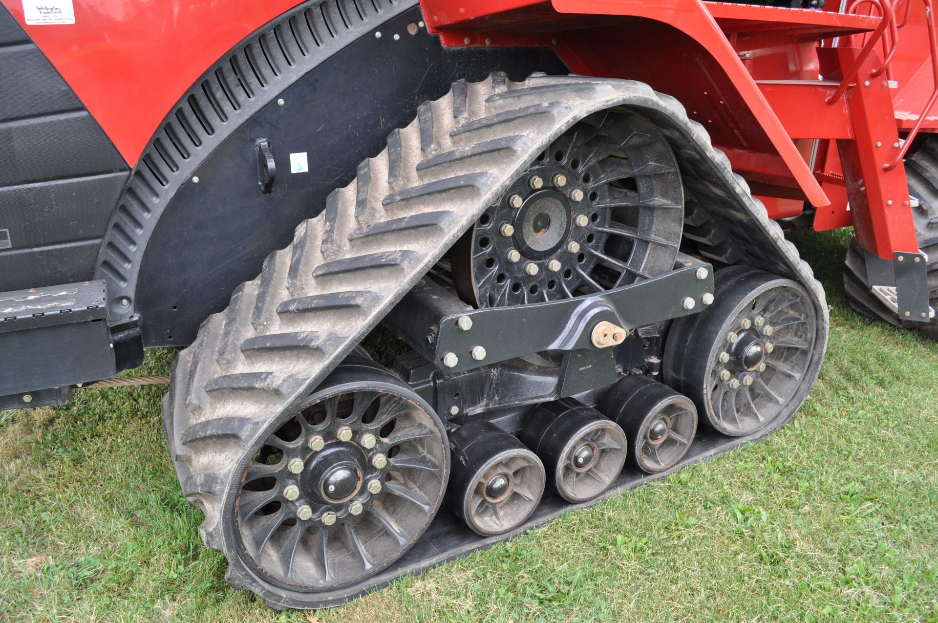 2015 Case IH 540 QuadTrac tractor, powershift, 30” belts, 6 hyd remotes, 1000 PTO, ag drawbar - Image 5 of 35