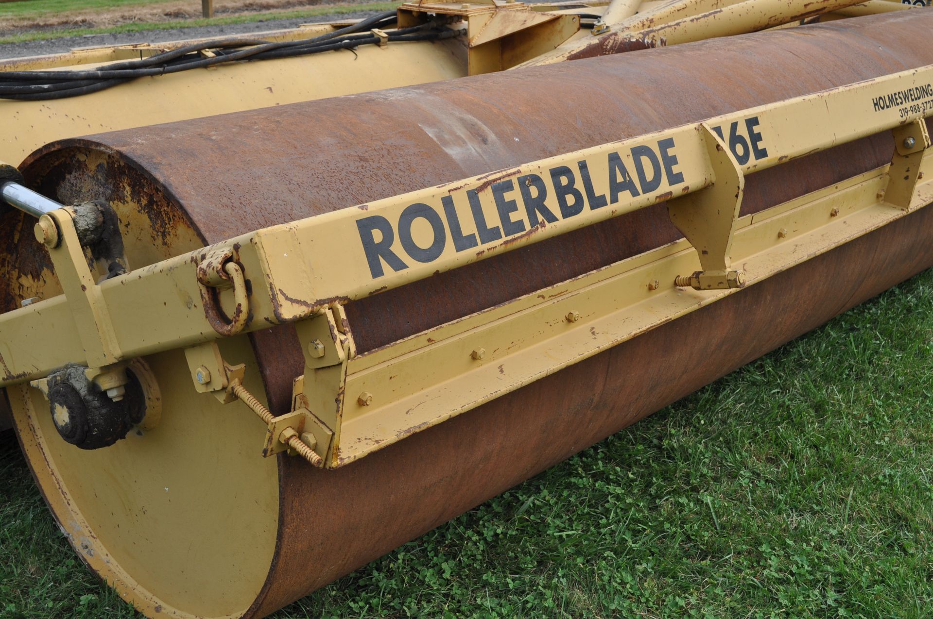 16’ Holmes Rollerblade 16E blade, pull type, hyd lift - Image 10 of 12
