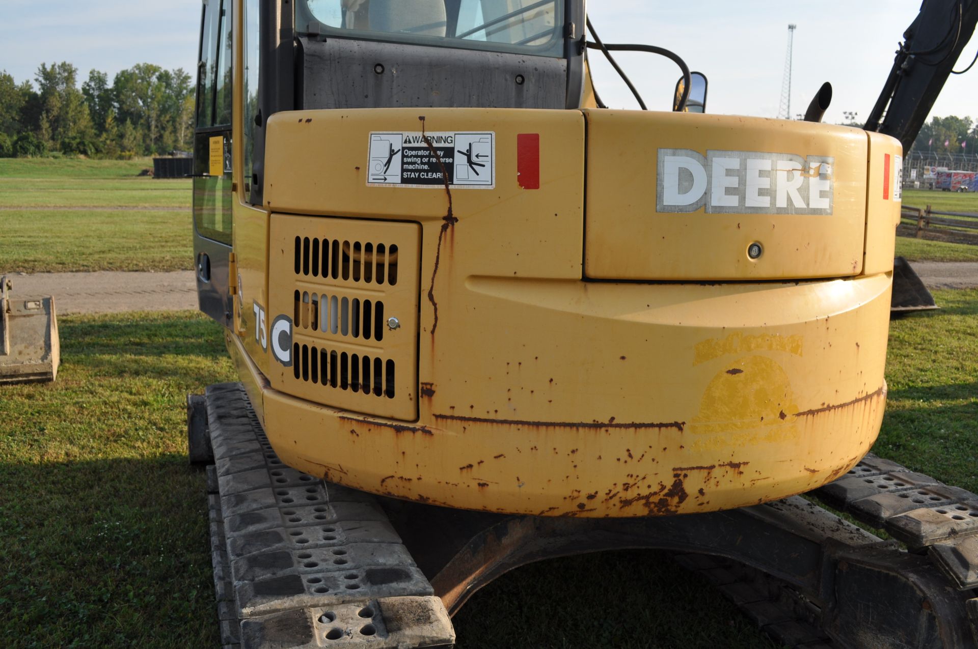 John Deere 75C excavator, 18” rubber pads, C/H/A, 8’ blade, 4' smooth bucket, manual coupler - Image 20 of 38