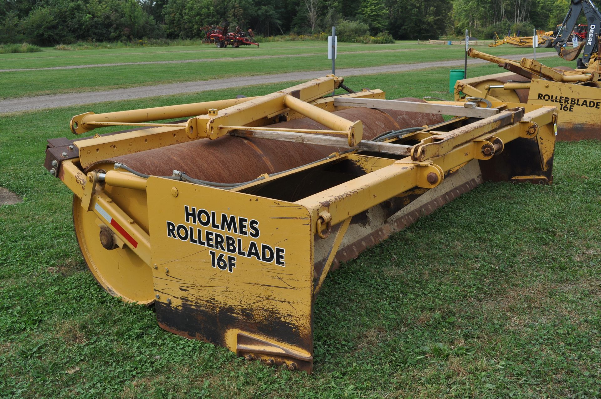 16’ Holmes Rollerblade 16F blade, pull type, hyd lift - Image 2 of 12