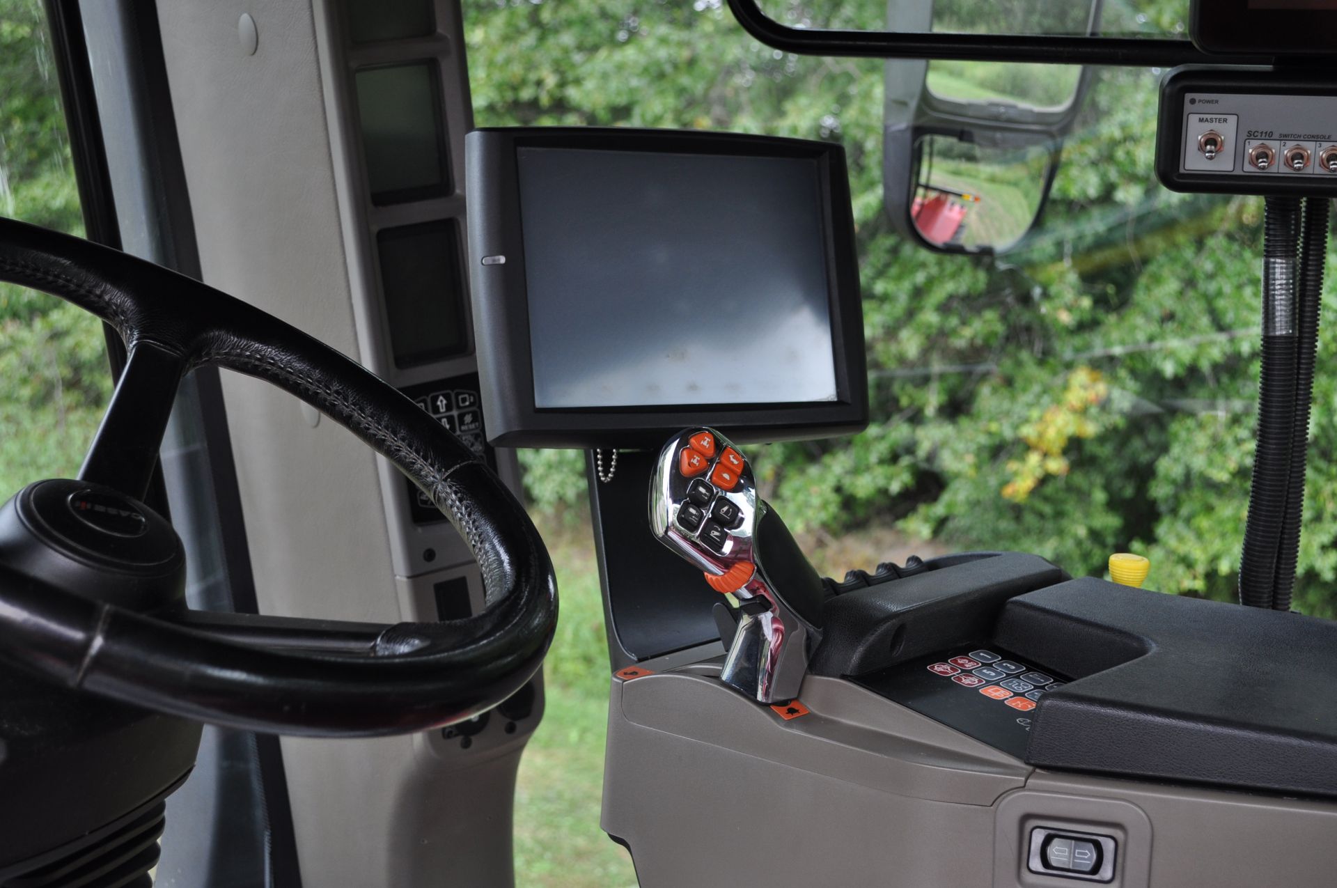 2015 Case IH 540 QuadTrac tractor, powershift, 30” belts, 6 hyd remotes, 1000 PTO, ag drawbar - Image 25 of 35