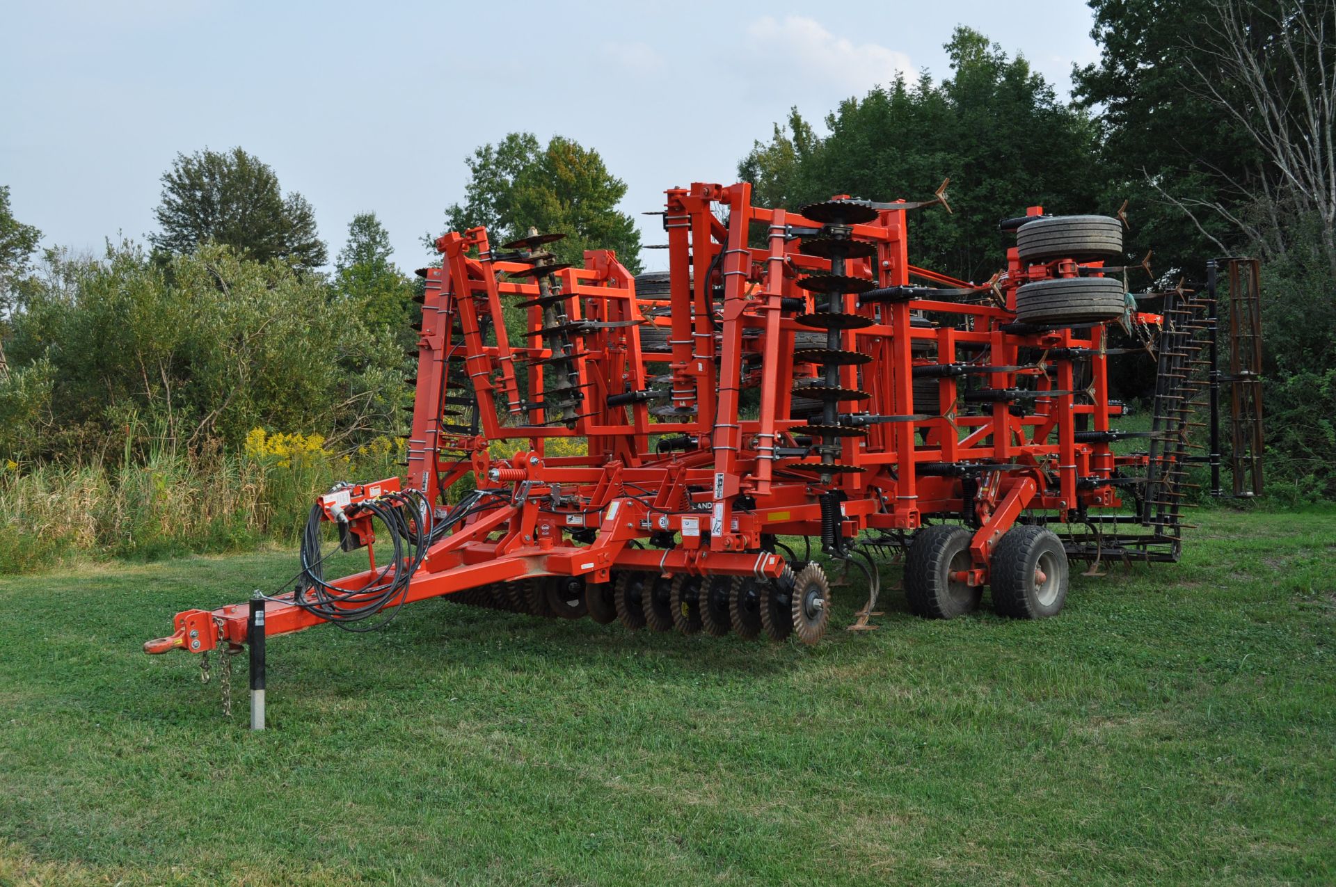 2019 36’ Kuhn Krause Landsman 6205 soil finisher, hyd double fold, front Excalibur blades - Image 2 of 23