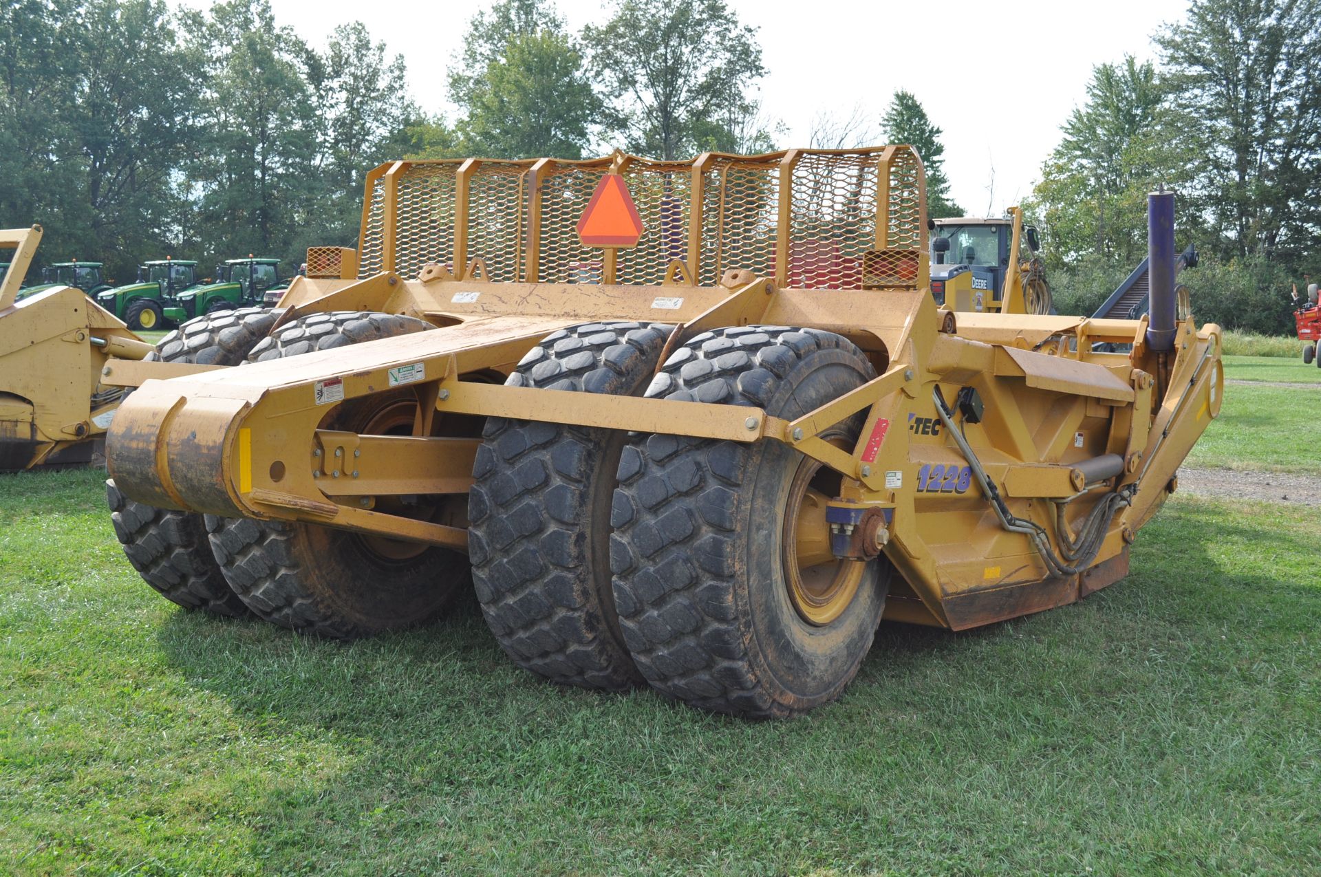 K-Tech 1228 ejector scraper, (4) 23.5R25 tires - Image 3 of 18