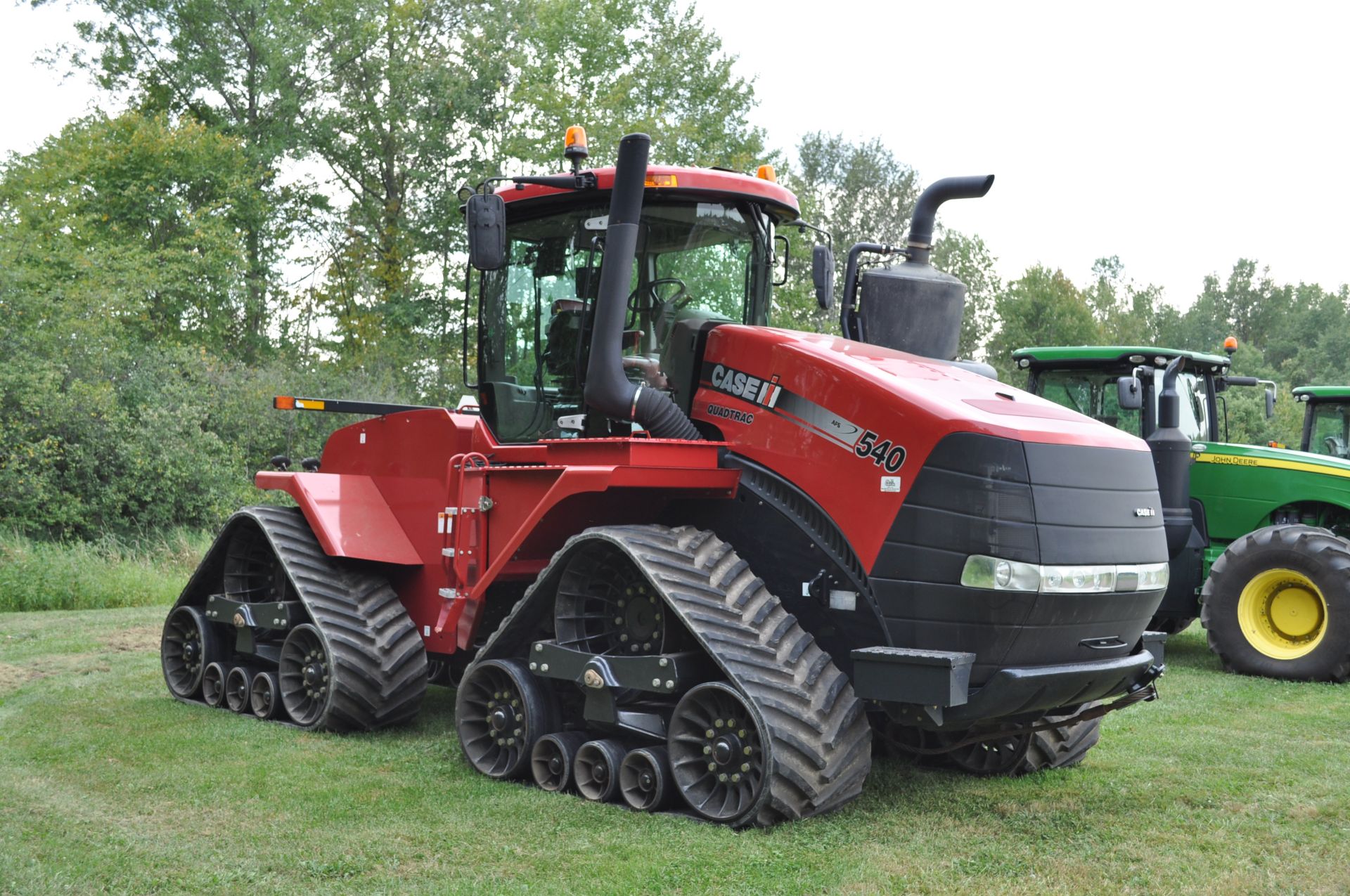 2015 Case IH 540 QuadTrac tractor, powershift, 30” belts, 6 hyd remotes, 1000 PTO, ag drawbar - Image 4 of 35