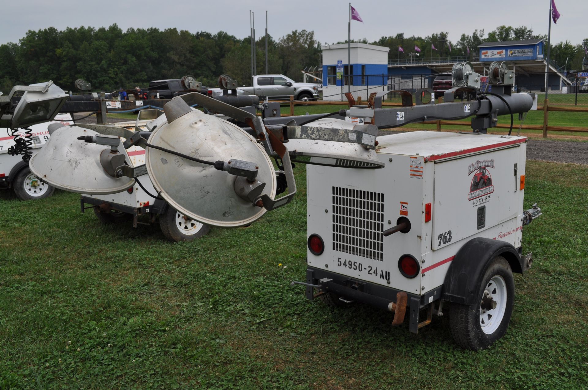 Magnum MLT 3060M light plant, Diesel engine, 6 KW gen, 4 lights, single axle trailer - Image 3 of 12