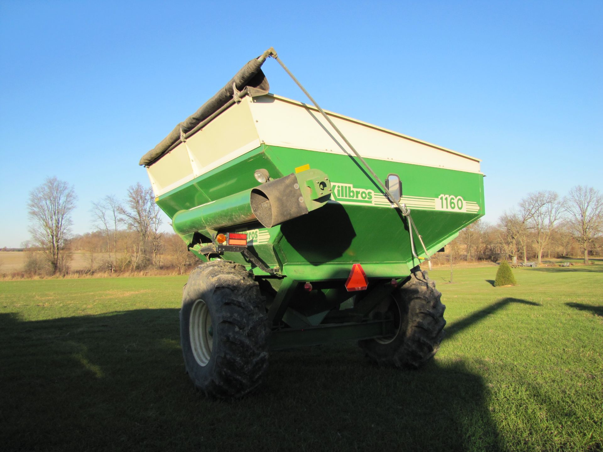 Killbros 1160 grain cart, corner auger, 24.5-32 tires, lights, scales, 1000 pto, roll tarp - Image 6 of 20