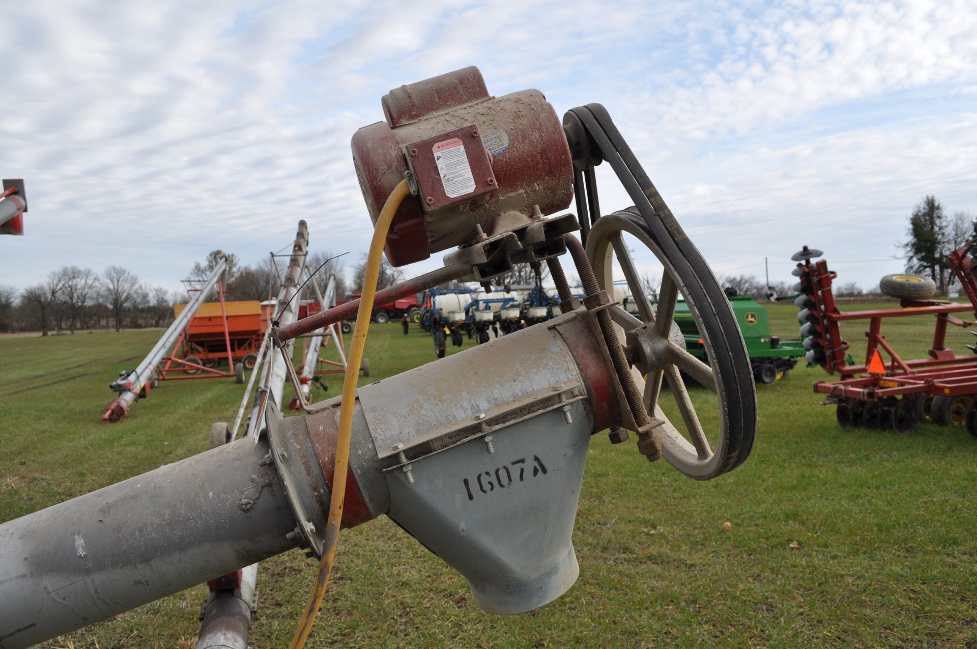 6" Auger, wheels, 110V motor - Image 5 of 6