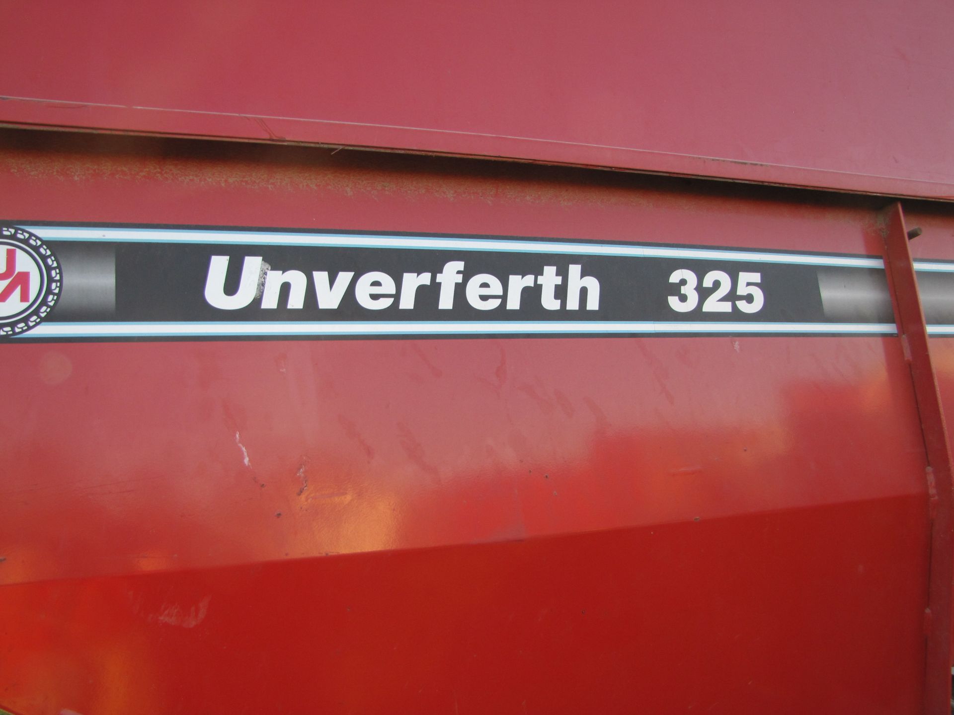 Unverferth 325 gravity bed wagon, 16.5 L 16 tires - Image 8 of 18