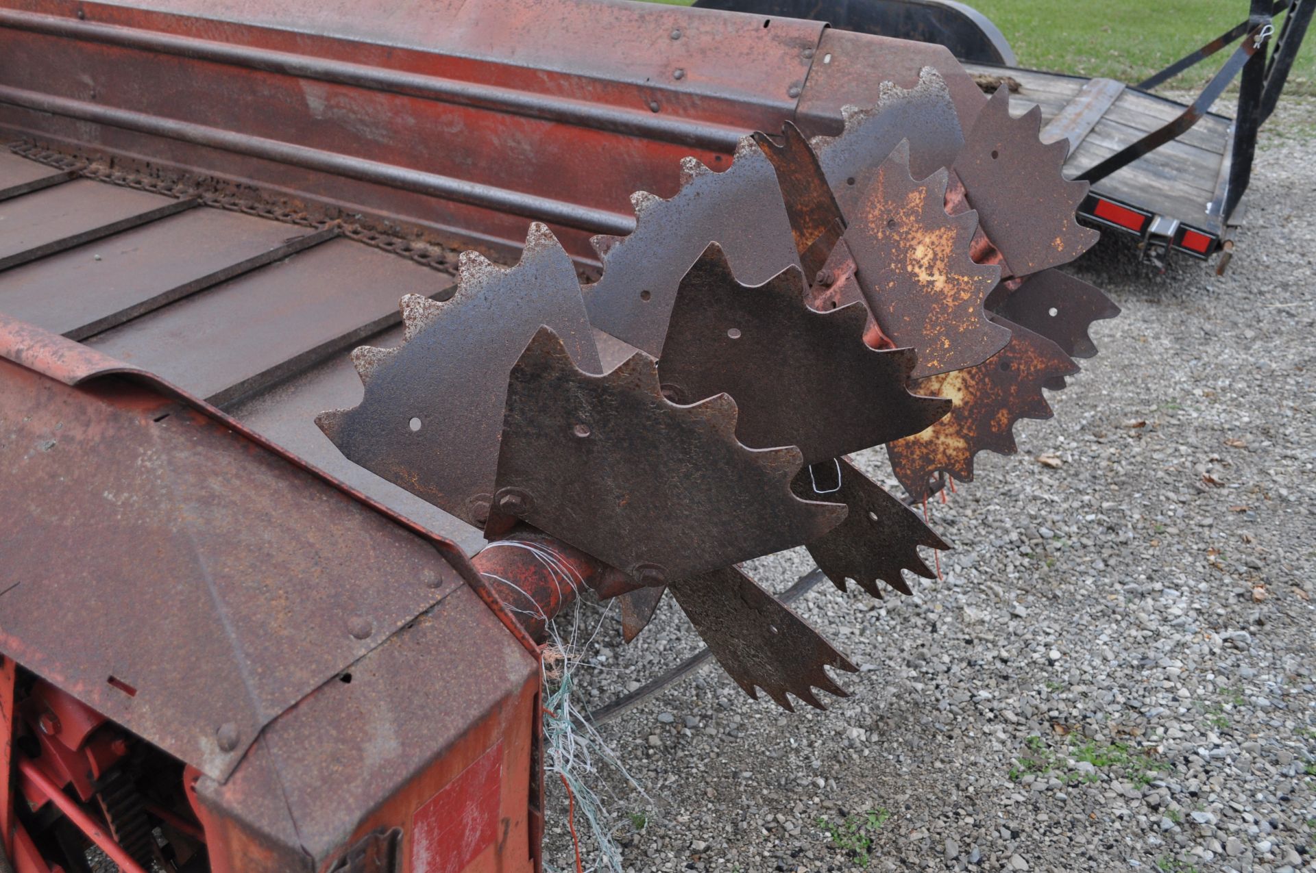 New Holland 512 manure spreader, 540 PTO, single beater, single axle, SN 338001 - Image 8 of 13