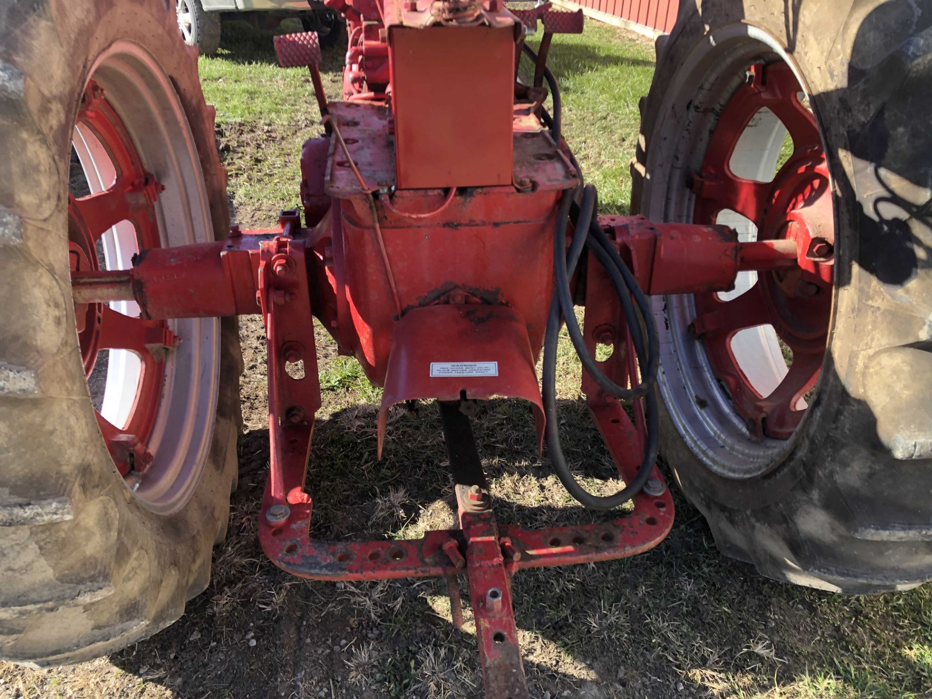 Farmall Super M tractor, 15.5-38 rears, narrow front, gas, SN L511380 J - Image 13 of 15