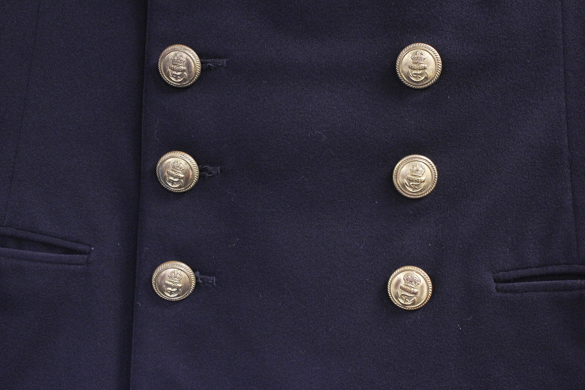 British Royal Navy dress uniform jacket having Gieves Ltd label "L/5/43 23/13419 D Macdonald A1", - Image 3 of 5