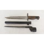 WWII British No5 Mk1 Jungle knife/ bayonet measuring 20cm in length. Bears W.S.C makers mark (