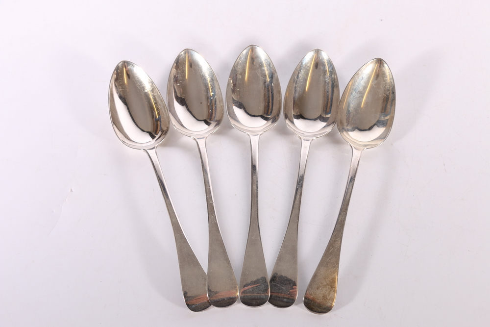 Set of five George III antique silver table spoons of oar pattern by Solomon Hougham London 1814,