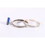 Iona silver ring with Lapis Lazuli style blue stone, makers mark RW, an Iona silver Celtic design