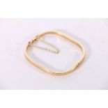 9ct yellow gold bangle, 19.2g gross