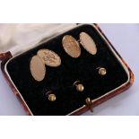 Pair of 9ct yellow gold oval cufflinks and three studs, 7.4g gross in Dalgleish of Perth faux