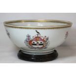 19th century Samson of Paris porcelain "Chinese export armorial" bowl with floral sprigging and gilt