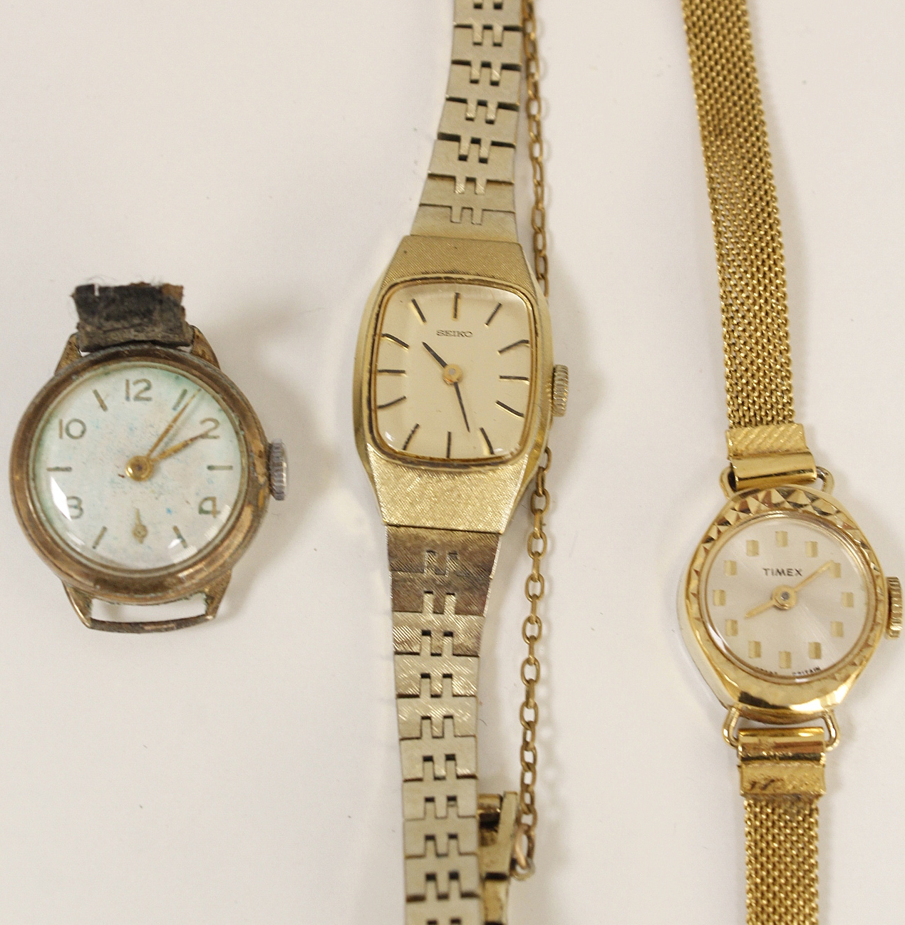 Three lady's watches and a quantity of other costume jewellery. - Image 2 of 3