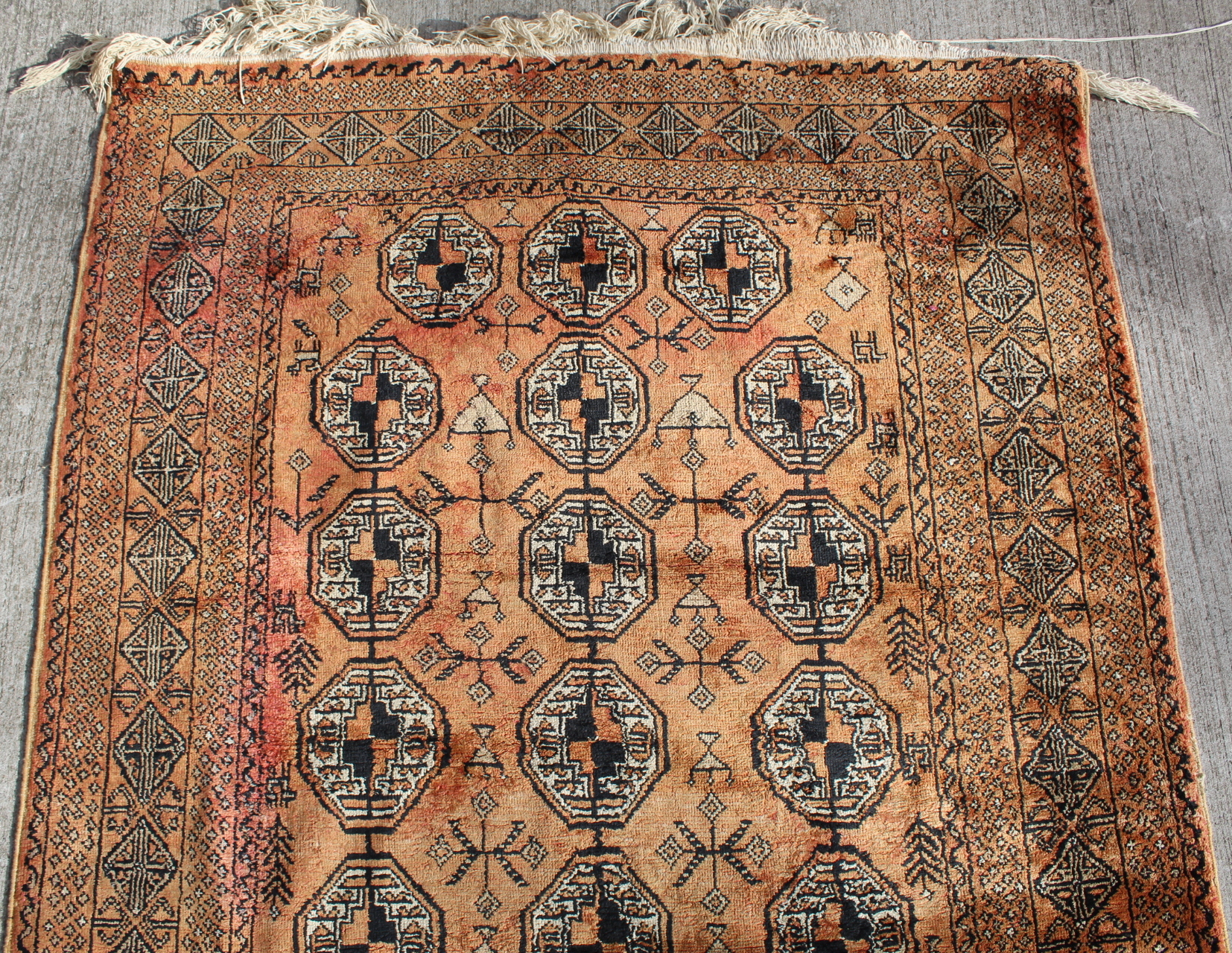 Persian silk on cotton rug, the teracotta field with three rows of octagonal guls, 208cm x 116cm. - Image 4 of 10