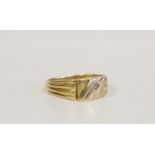 Gent's Art Deco style coloured gold ring with diamond brilliant '750'. 8g. (oversize).