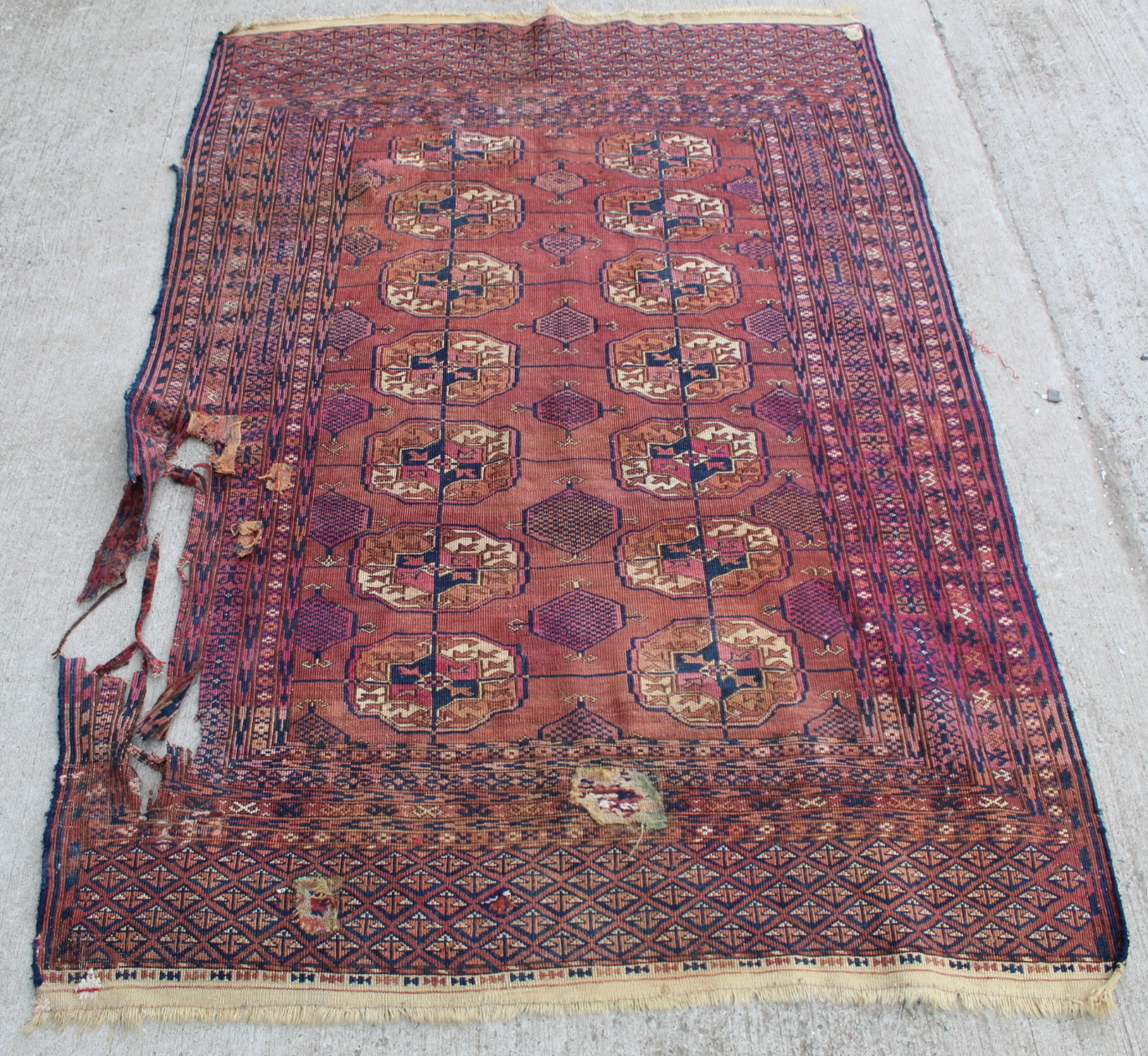 Small Persian Tekke wool rug with three rows of guls, 120cm x 88cm and another 174cm x 116cm. Both - Image 19 of 23