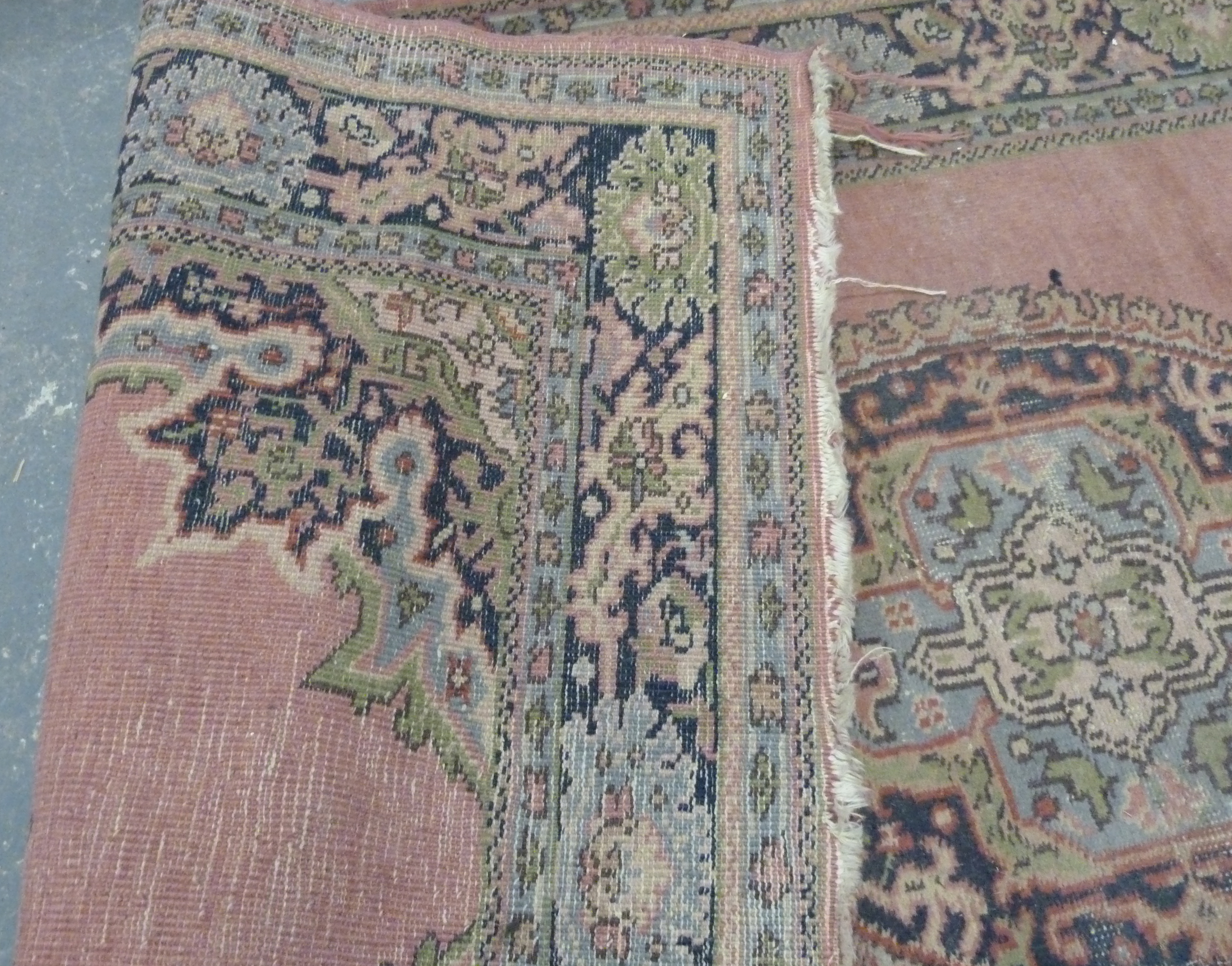 Eastern pink and green wool rug with floral medallion, 186cm x 109cm. - Image 5 of 5