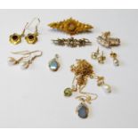 15ct gold brooch, another with pearls, various earrings and other items, mostly 9ct gold.