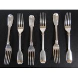 Set of six William IV silver fiddle pattern forks, 1831, 9oz.