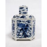 Chinese export blue and white octagonal tea canister with cylinder cap over panels depicting shi