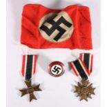 WWII era German Third Reich Nazi "Sieg Heil" (Hail Victory) enamelled badge with swastika centre 4cm