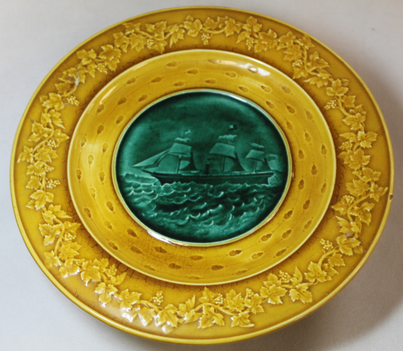 A. J. Adams & Co., Staffordshire Majolica dessert service with central green glazed circular - Image 11 of 12