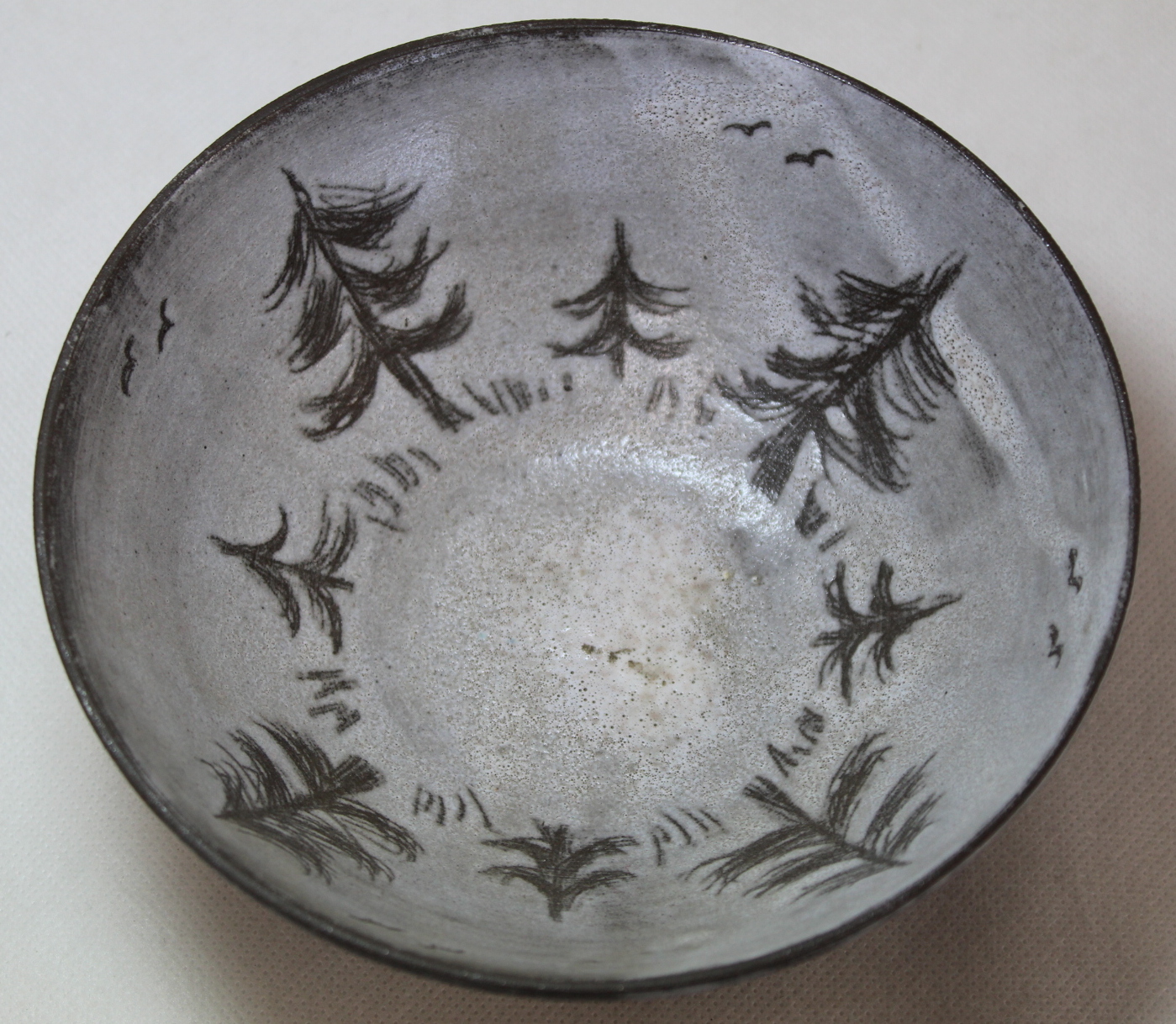 Two studio pottery small circular bowls, both with sgraffito decoration of trees, one with duck - Image 7 of 9