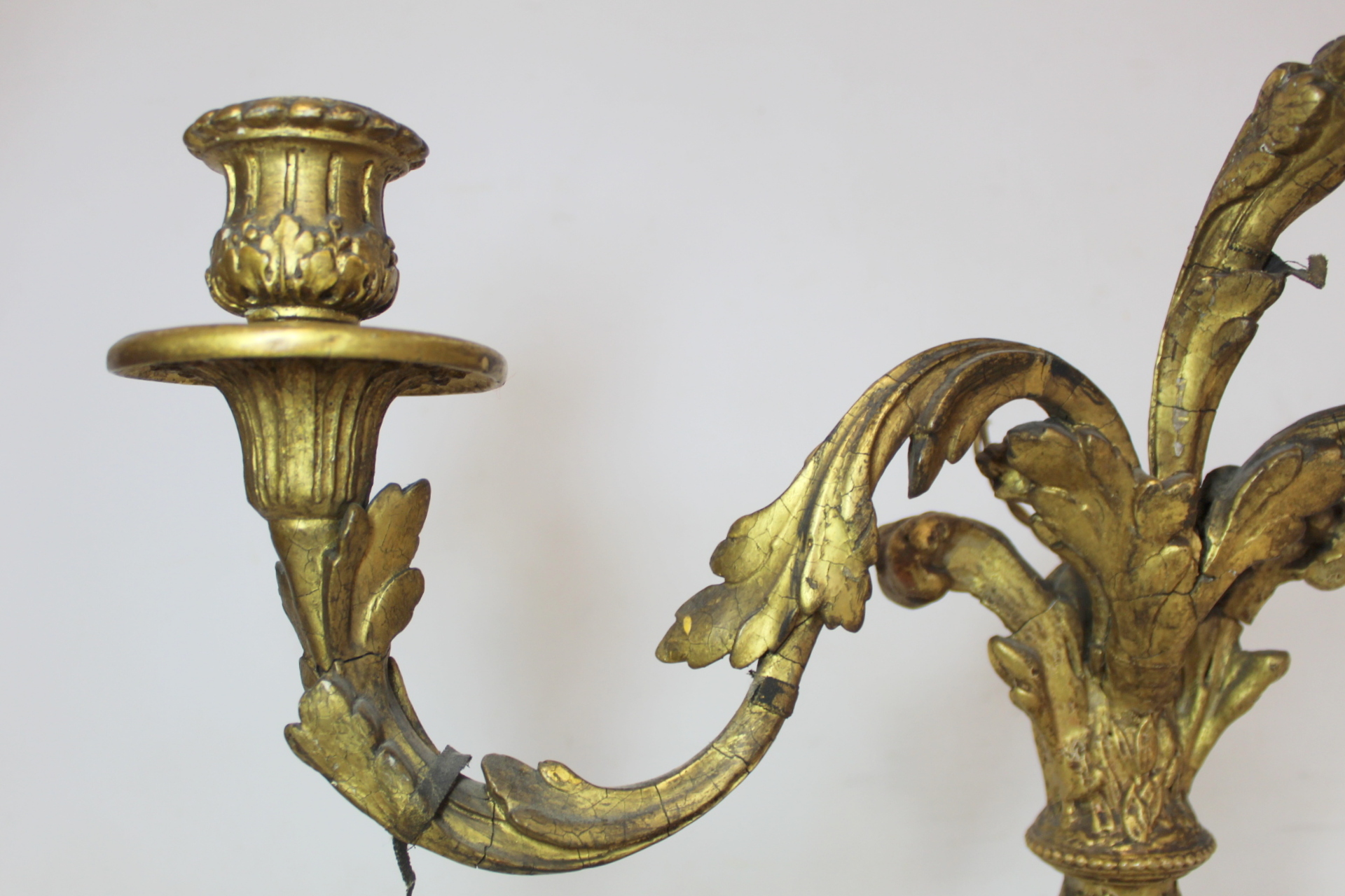Pair of giltwood candelabra, each with three sconces on circular drip trays and scrolling foliate - Image 18 of 26