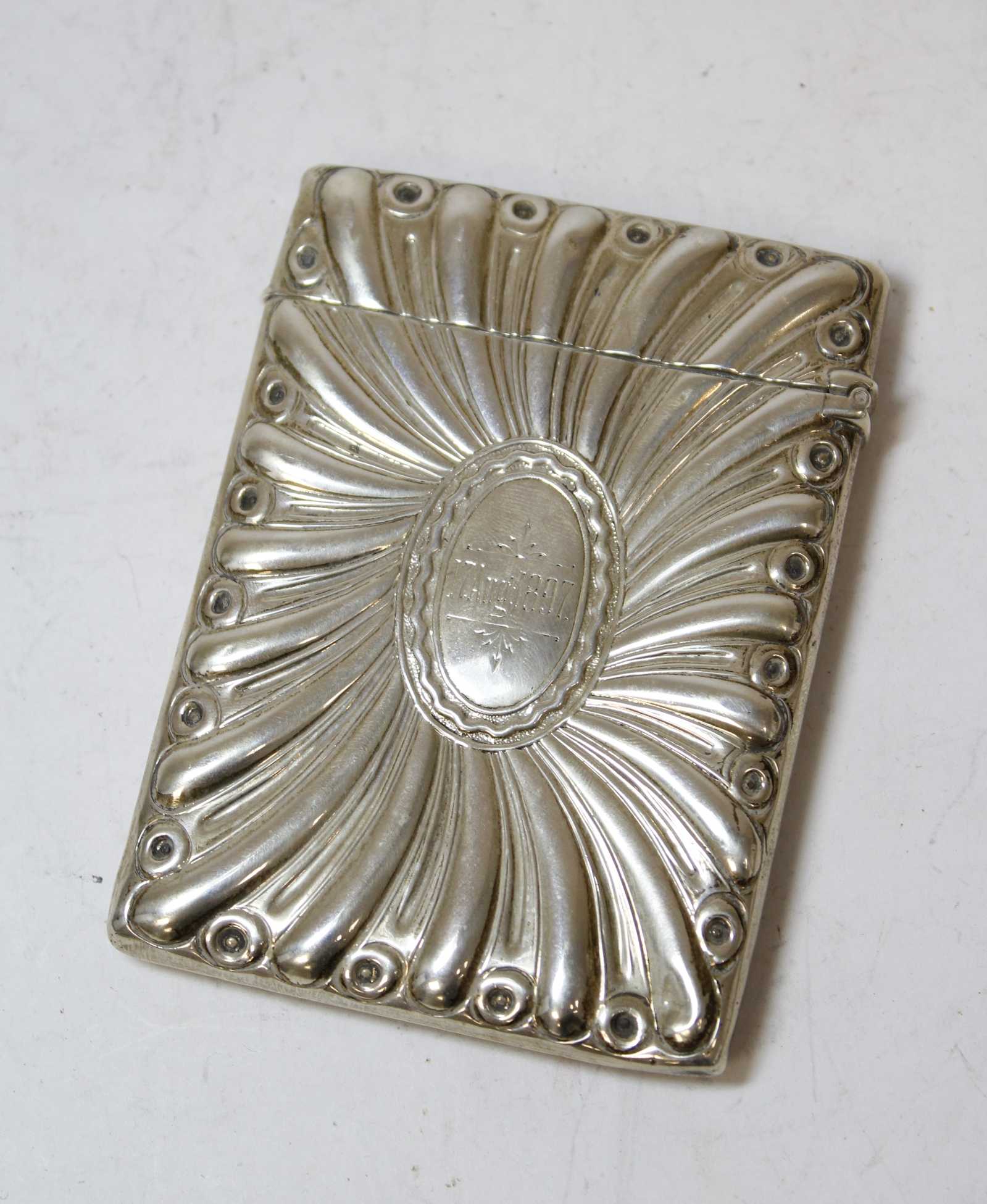 Silver card case with radiating embossing by W. Comyns 1899, 138g. - Image 2 of 7